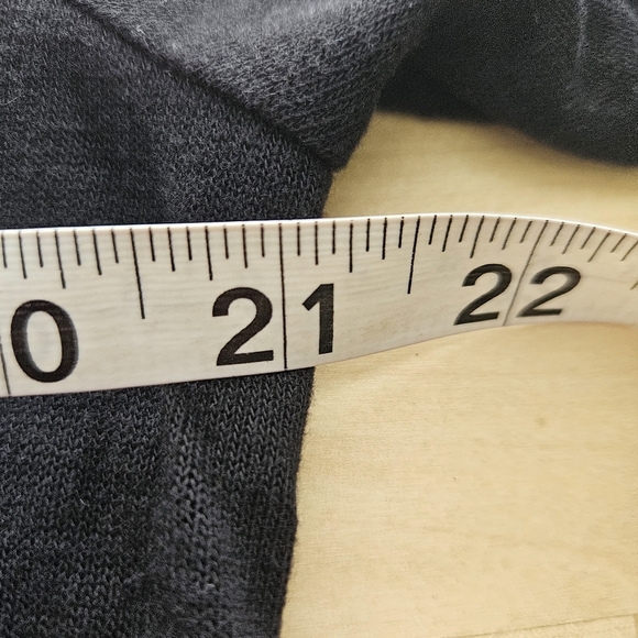 Disney Mickey Minnie Sequined Raglan Crewneck Sweatshirt 15/17 Comfy Romantic - Picture 4 of 8